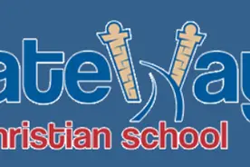 加拿大中学，红鹿公立学校入学条件图片