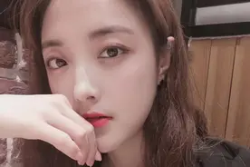 小说：必须马上给她做人工呼吸图片