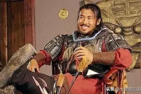古代功高盖主的4大名将，虽然都用独家手段自保，但原理一样图片