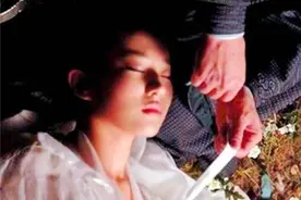 除了嫂嫂，欧阳锋还欺负过三个女子，与黄蓉那一次最丢脸图片