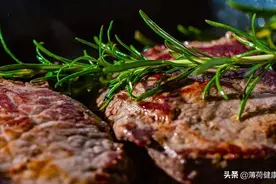姨妈期饮食指南：暴饮暴食会胖吗？黑咖还能喝吗？补血要吃啥？图片