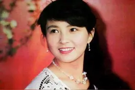 80年代女星李羚：与初恋男友结婚，废弃车库当婚房，现在怎样了？图片