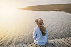 男人这样回你消息，就别再继续聊了，删了吧图片