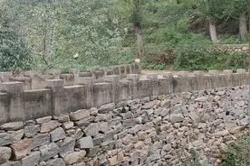 河北石家庄新建石拱桥，外观粗糙质量上乘，夫妻打造利在千秋图片