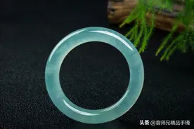 什么方法可以使翡翠手镯更加透呢？图片
