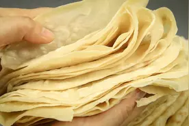 面点师分享家常烙馍的做法，张张鼓大泡，第二天吃也不会硬视频封面