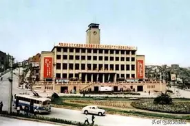 50至90年代重庆珍贵照片，朝天门经典的两江交汇与长江索道图片