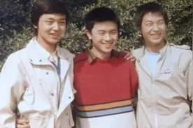 刘奕君：被同行排挤多年，只身一人带娃长大，如今他怎么样了？图片