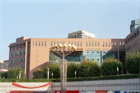 专科生学历社会歧视大，这3所二本大学收分低，可供低分生选择图片