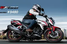 一万元内落地的通路车推荐，既能载客也能拉货图片