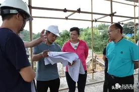 伍奕蓉、莫庸率队到项目建设点现场办公图片