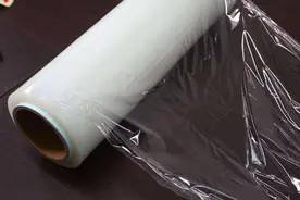 保鲜膜中有致癌成分，再也不能包裹蔬菜水果了？不用过于紧张图片
