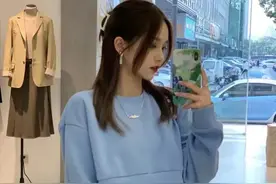 想穿得时髦又舒服？那必须是运动风呀，学生党、上班族都能穿图片