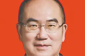 崇德向善 致敬模范 | 第八届全国道德模范：张定宇图片