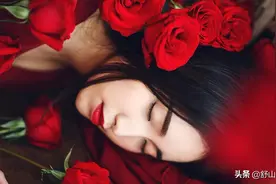 无论男人到了多少岁，都痴恋这3类“红颜知己”，爱得纯洁深沉图片