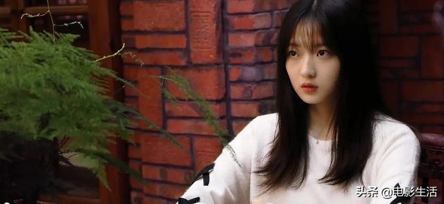 粉丝经济有多可怕？明明是一部国产烂片，豆瓣却被粉丝评到7.4分