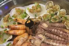 让人舍不得浪费的美味，连汤汁都要喝掉！酱焖小海鲜成流行做法！图片