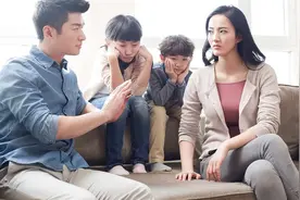 教育孩子时，严父慈母好还是严母慈父？红脸白脸的角色选择很重要图片