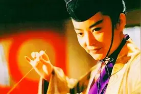 《笑傲》中少有的女高手，实力更在东方不败之上，却惨遭金庸删除图片