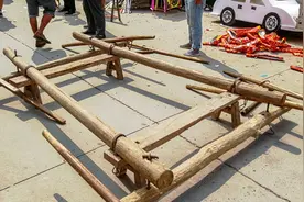 农村白事上的“杠社”人员，他们只是帮忙，却在白事上地位最高图片