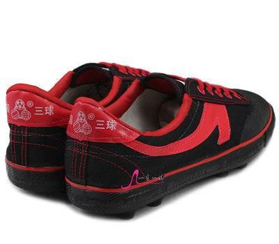 80后球场的专属回忆——那些便宜而倔强的球鞋,一定有你穿过的