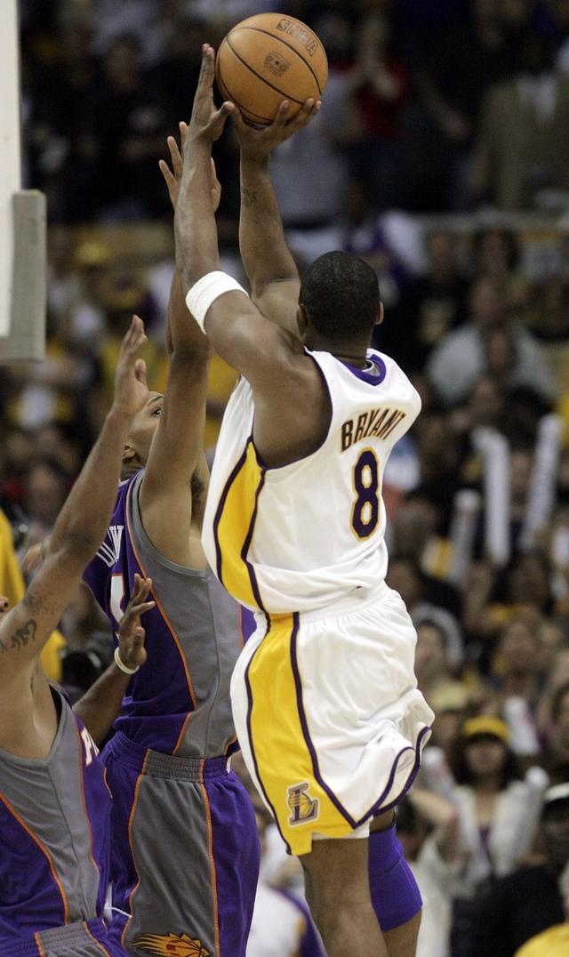 科比绝杀镜头集锦