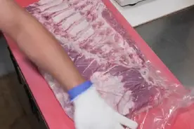 韩国美食，展现切五花肉刀工，做出极品烤肉！视频封面