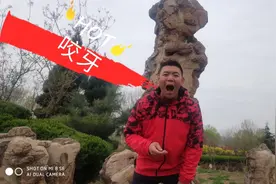 牙齿松动怎么办？早晨黄金十分钟教你一个动作，牙齿稳固又健康视频封面