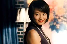 金惠秀【上】演绎赌场女老板，性感迷人，大秀火辣身材视频封面