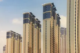 买房不要选槽钢层？真的是这样吗？老置业顾问阿墨为你揭秘！视频封面