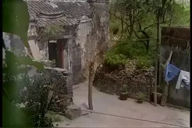 格格和溥俊走到一起，格格的苦日子到头了，喜姐笑得合不拢嘴