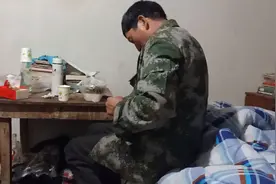 山东50岁 外卖大神，在合肥18天跑了1300单 ，挣了9100块钱视频封面