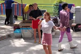 三公主妙妙翻唱经典情歌《陪酒》，歌声优美，好听极了