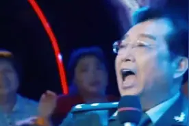 51岁梦鸽近况，网友-原来梦鸽每天都要面对这样的老艺术家！视频封面