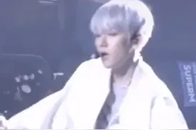 金泰妍边伯贤两人在社交平台用情侣颜文字互动，遭到粉丝抵制求放