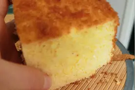 6寸海绵蛋糕出炉，气质上绝不亚于戚风，蛋糕胚的首选