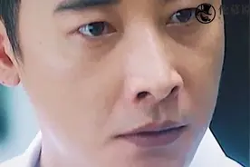 女记者为了报道好看，坚决反对贫困户拿回救命钱视频封面