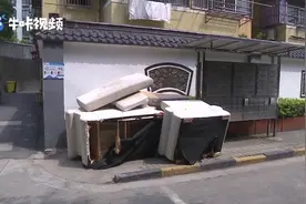 旧床垫、沙发不用愁 打个电话就能免费预约上门处理