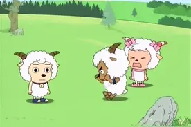 美羊羊让喜羊羊陪她打球，喜羊羊上去就咬，美羊羊哭惨了！视频封面