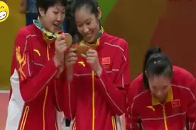 回顾，奥运夺冠颁奖礼之中国女排，再次重温经典又激动人心的时刻视频封面