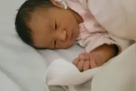 刚出生的小孩你知道多小吗视频封面