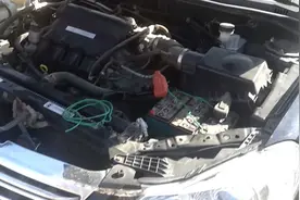 用一块电瓶车电瓶装到汽车上能不能启动开车，我用实验给大家证明视频封面