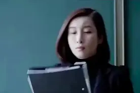 如果哪天
你把我删了 我不怪你
因为我知道我对你没有了价值视频封面