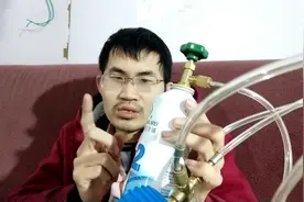 天冷了，空调加雪种，上门收120元，雷州小伙教你，挣钱挺容易。视频封面