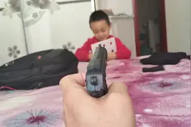 小朋友最爱玩的真人版CS,家里都可以开战，决战上海滩。