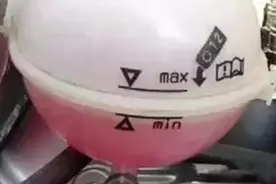 防冻液——绿色和粉色有什么不同？视频封面