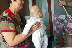 量高高，吐泡泡，快三个月宝宝变化有多大，妈妈还是不满意视频封面
