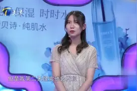 男友谎称睡觉骗女友，竟和其他女生打游戏！