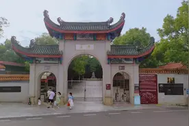 永州最早的4A级景区，既是爱国主义基地，又是全国十大碑林所在地