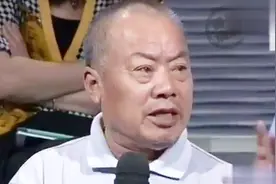 因为房子拆迁问题父女起矛盾，女儿只写自己名字，引来父亲的不满视频封面